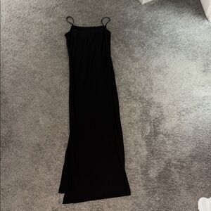 Elegant Black Maxi Dress